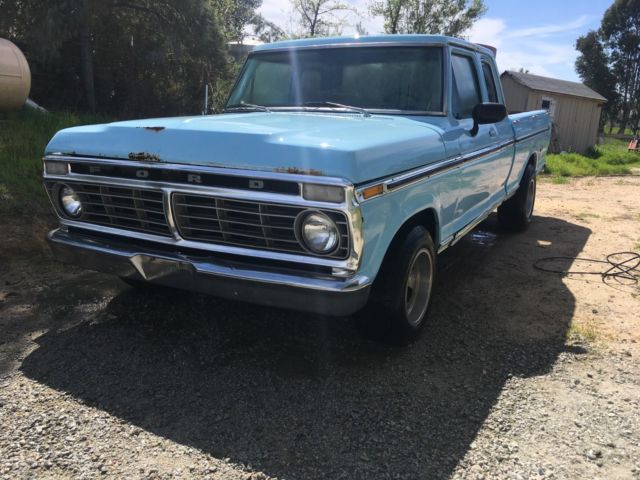 1974 Blue Ford F-100