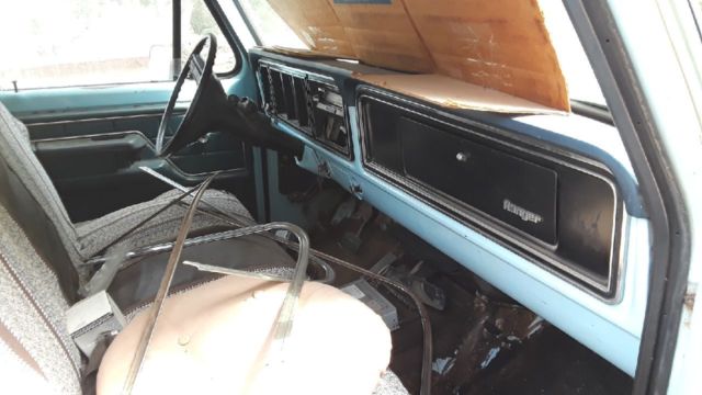 1974 Blue Ford F-100