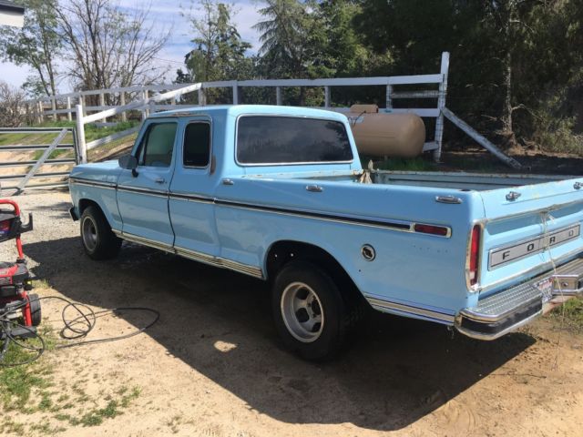 1974 Blue Ford F-100