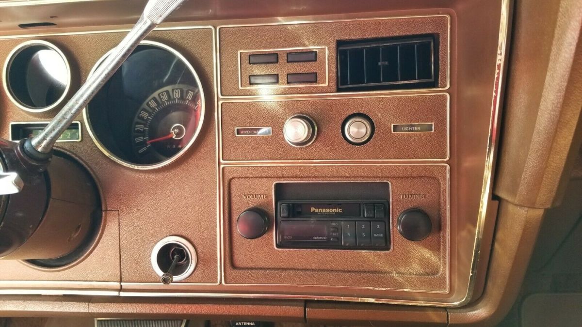 1974 Brown Ford Thunderbird Coupe