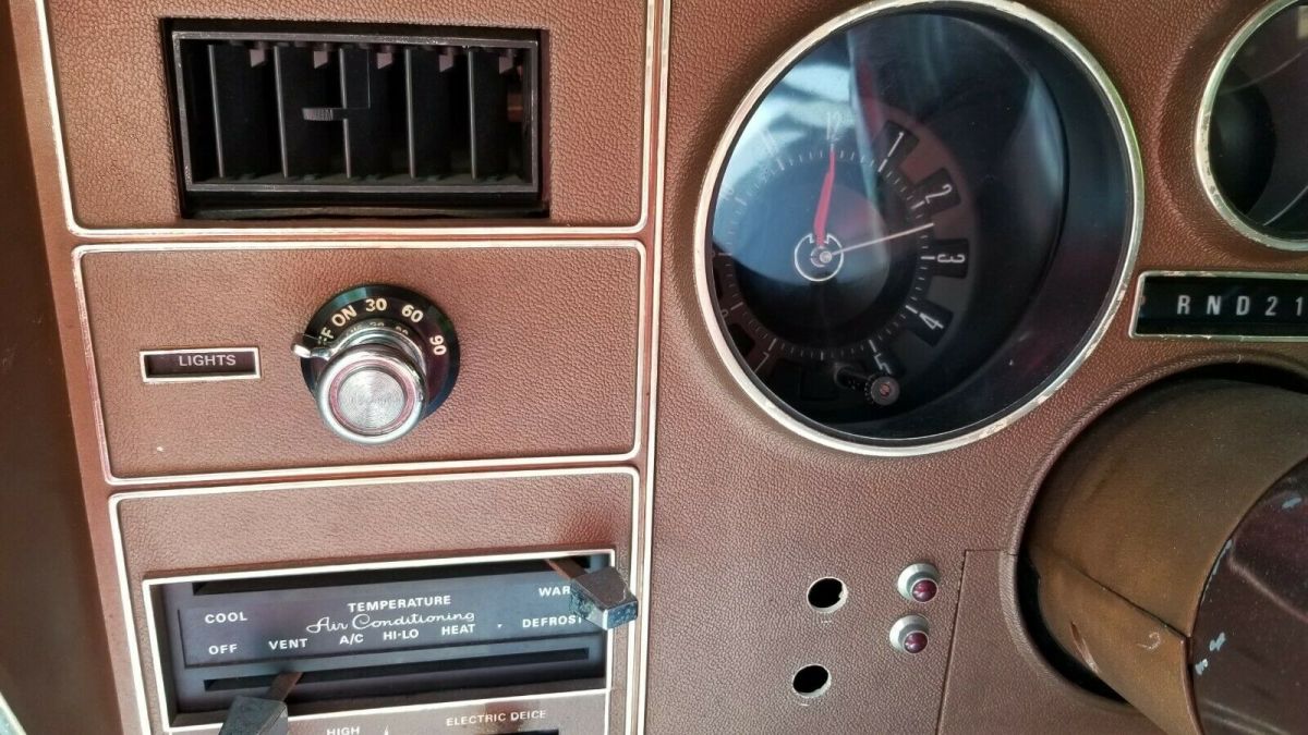 1974 Brown Ford Thunderbird Coupe