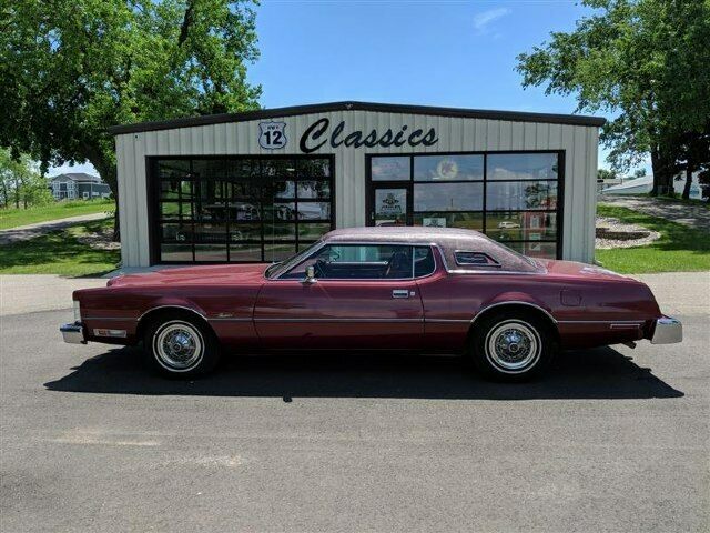 1974 Burgundy fire Ford Thunderbird Coupe