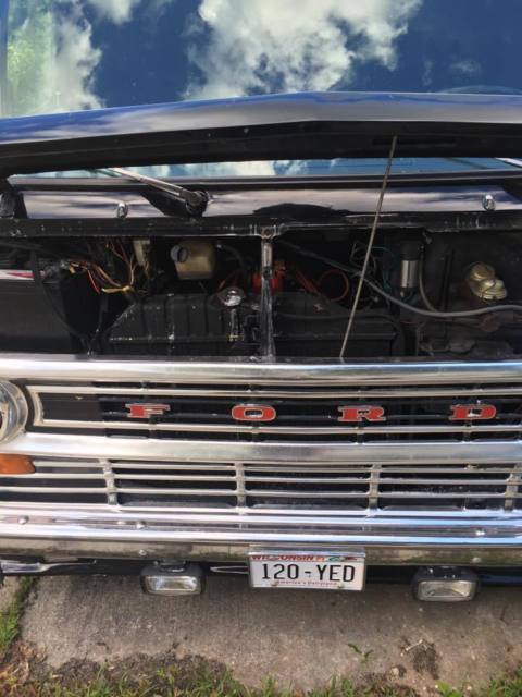 1974 Ford E-Series Van