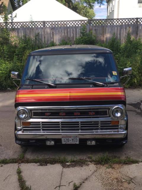 1974 Ford E-Series Van