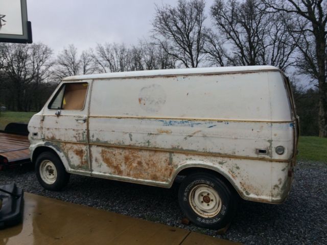 1974 Ford E-Series Van