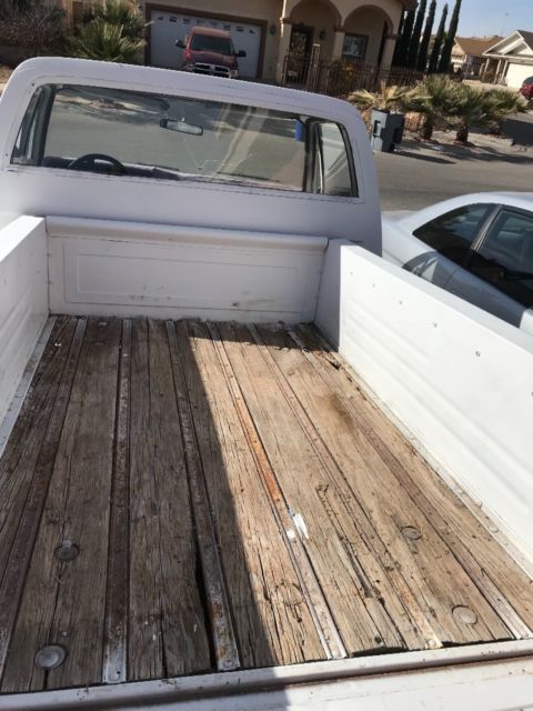 1974 White GMC Sierra 1500 Standard Cab Pickup