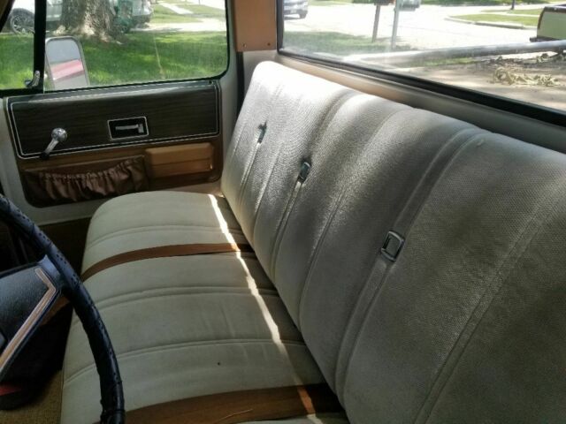 1974 White GMC Sierra 1500 Standard Cab Pickup