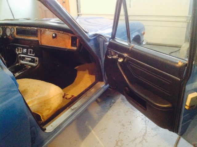 1974 Blue Jaguar XJ6