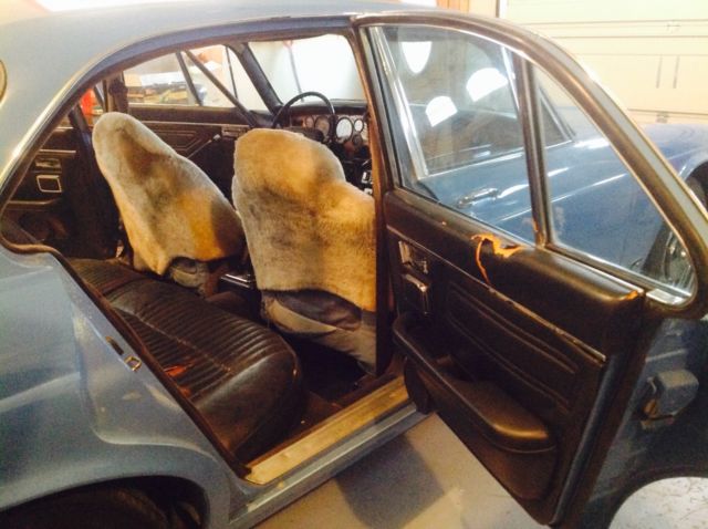 1974 Blue Jaguar XJ6