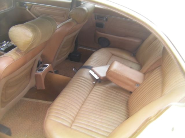 1975 primrose Jaguar XJ