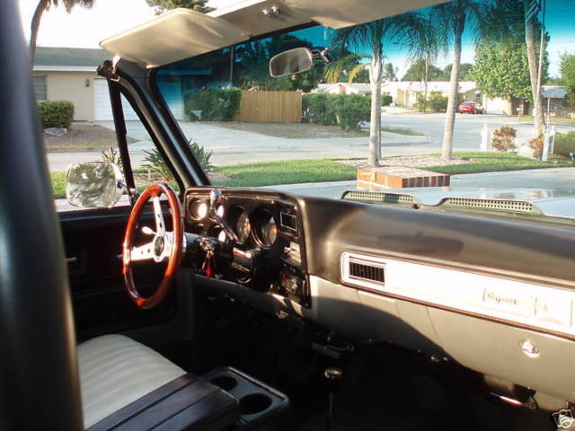 1974 Silver Chevrolet Blazer