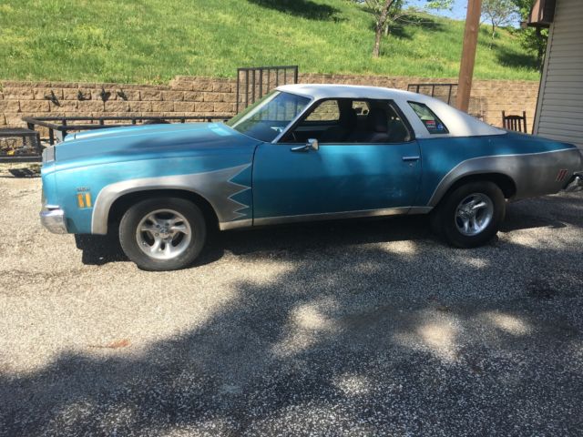 1974 Blue Chevrolet Malibu