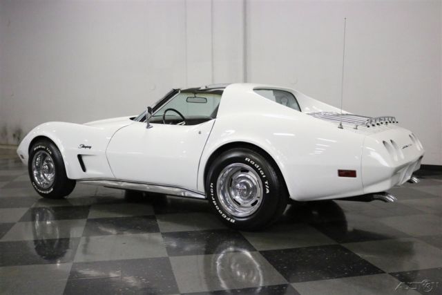 1974 White Chevrolet Corvette