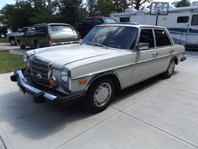 1974 Tan Mercedes-Benz 200-Series Sedan