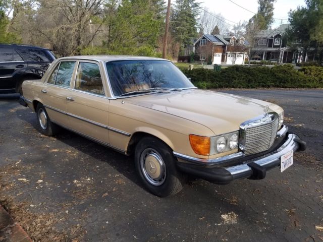 1974 Beige Mercedes-Benz 400-Series Sedan