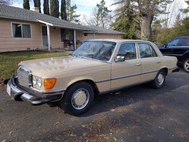 1974 Beige Mercedes-Benz 400-Series Sedan
