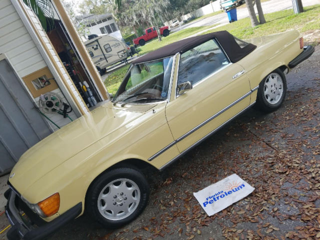 1974 Yellow Mercedes-Benz SL-Class Convertible