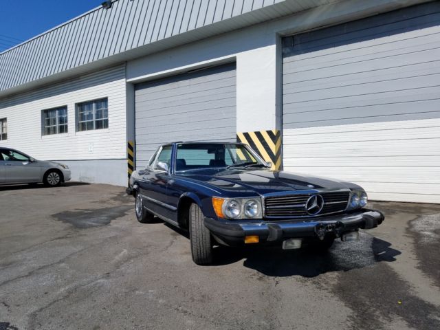 1974 Blue Mercedes-Benz SL-Class Coupe