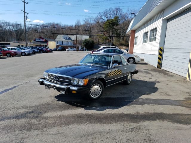 1974 Blue Mercedes-Benz SL-Class Coupe