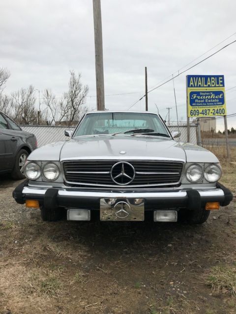 1974 Silver Mercedes-Benz 400-Series