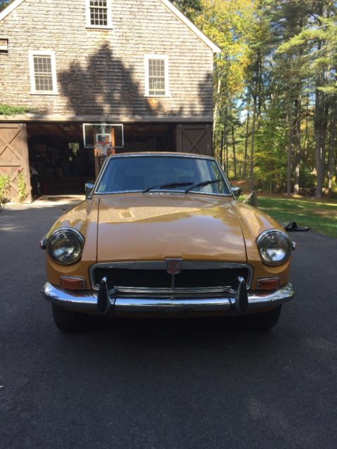 1974 Orange MG MGB