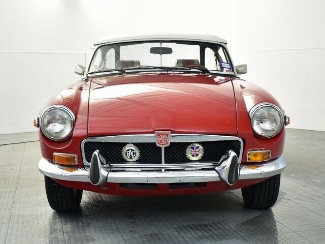 1974 Red MG MGB --