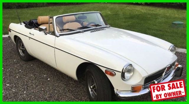 1974 White MG MGB Convertible
