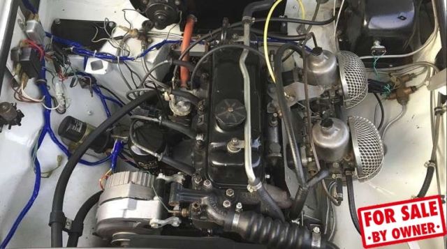 1974 White MG MGB Convertible