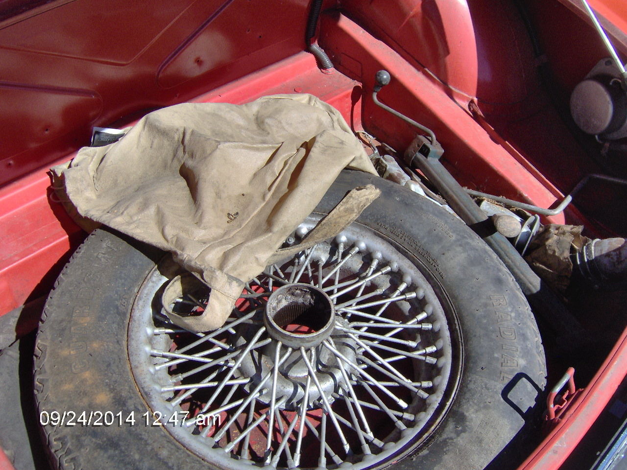 1974 Red MG MGB roadster