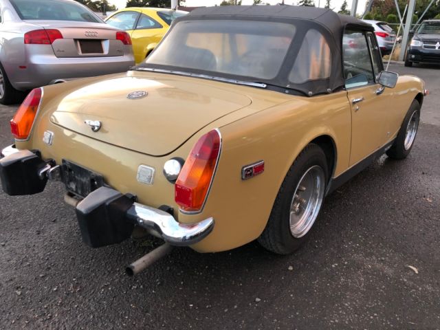 1974 Gold MG Midget Coupe