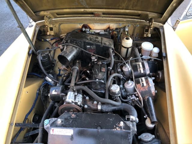 1974 Gold MG Midget Coupe