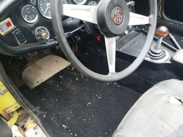 1974 Green MG Midget