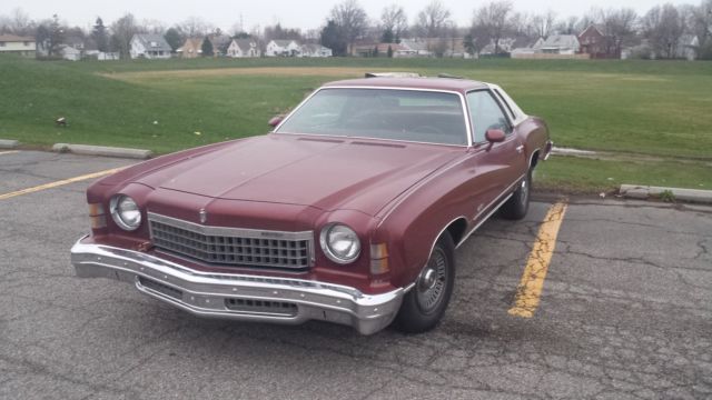 1974 Burgundy Chevrolet Monte Carlo Coupe