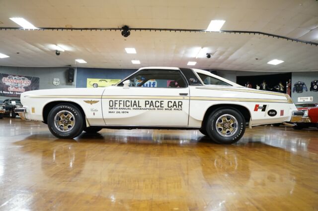 1974 White Oldsmobile Other --