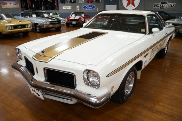 1974 White Oldsmobile Other --
