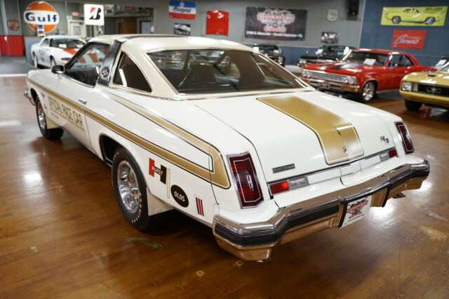 1974 White Oldsmobile Other --