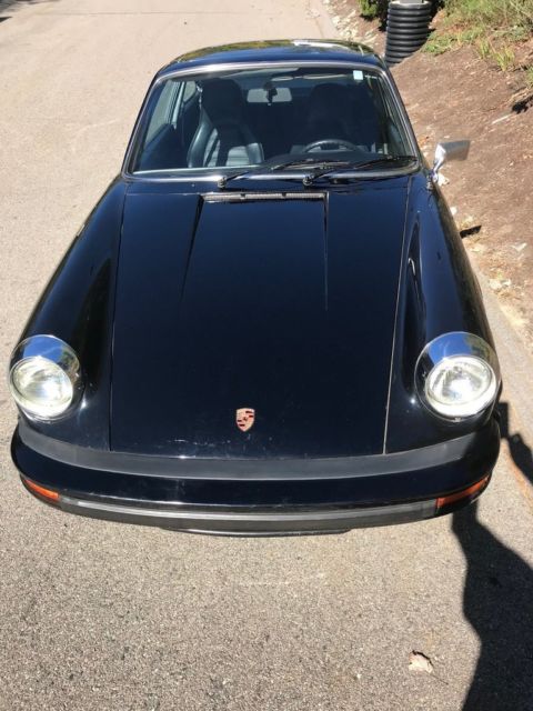 1974 Black Porsche 911 --