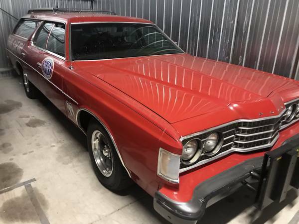 1974 Red Ford Other Wagon
