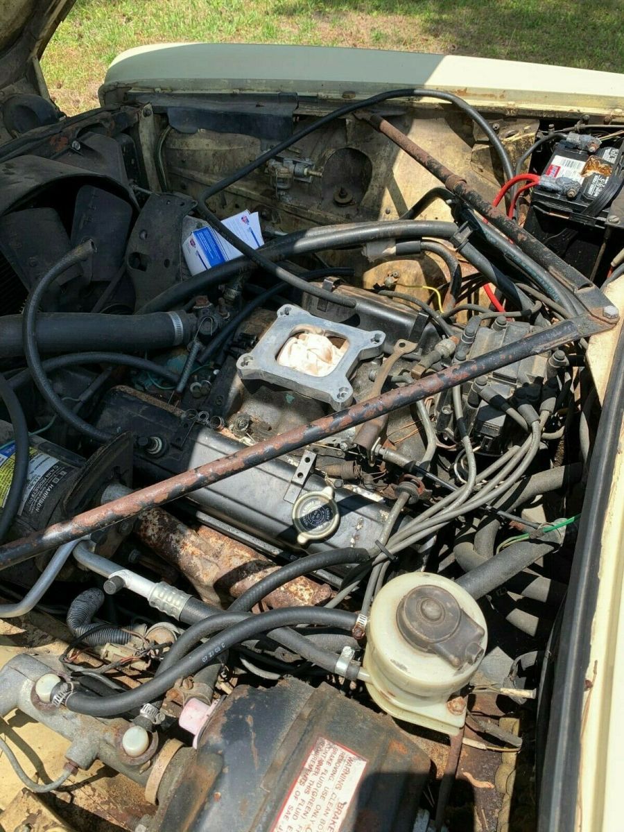 1974 Jaguar XJ6 Sedan