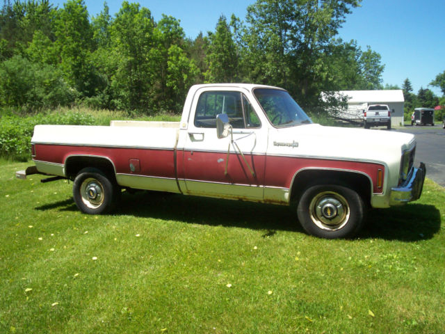 1974 Chevrolet Silverado 3500 Standard Cab Pickup