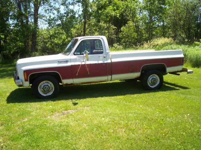 1974 Chevrolet Silverado 3500 Standard Cab Pickup