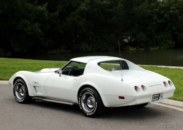 1974 White Chevrolet Corvette