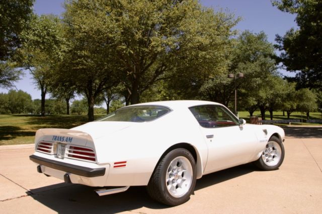 1974 White Pontiac Trans Am Coupe