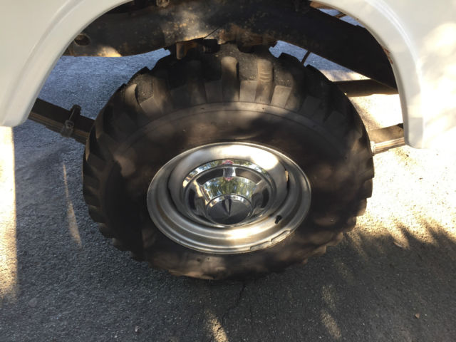 1974 White Toyota Land Cruiser Standard Cab Pickup