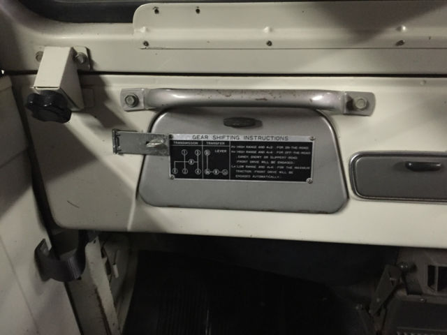 1974 White Toyota Land Cruiser Standard Cab Pickup