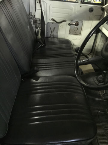 1974 White Toyota Land Cruiser Standard Cab Pickup