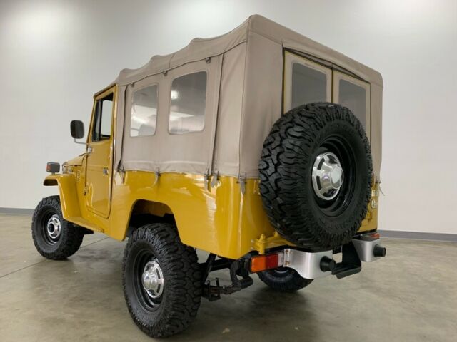 1974 -- Toyota Land Cruiser --