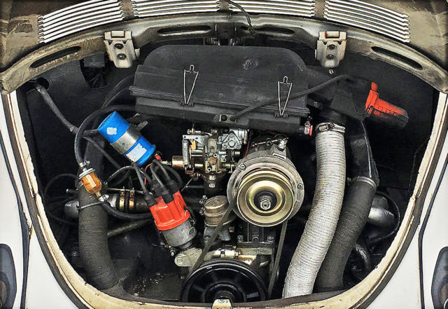 1974 White Volkswagen Beetle - Classic