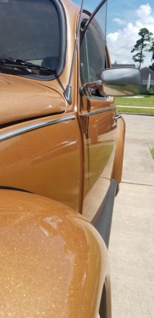 1974 Gold Volkswagen Beetle - Classic Sedan