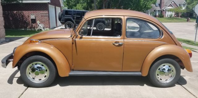 1974 Gold Volkswagen Beetle - Classic Sedan